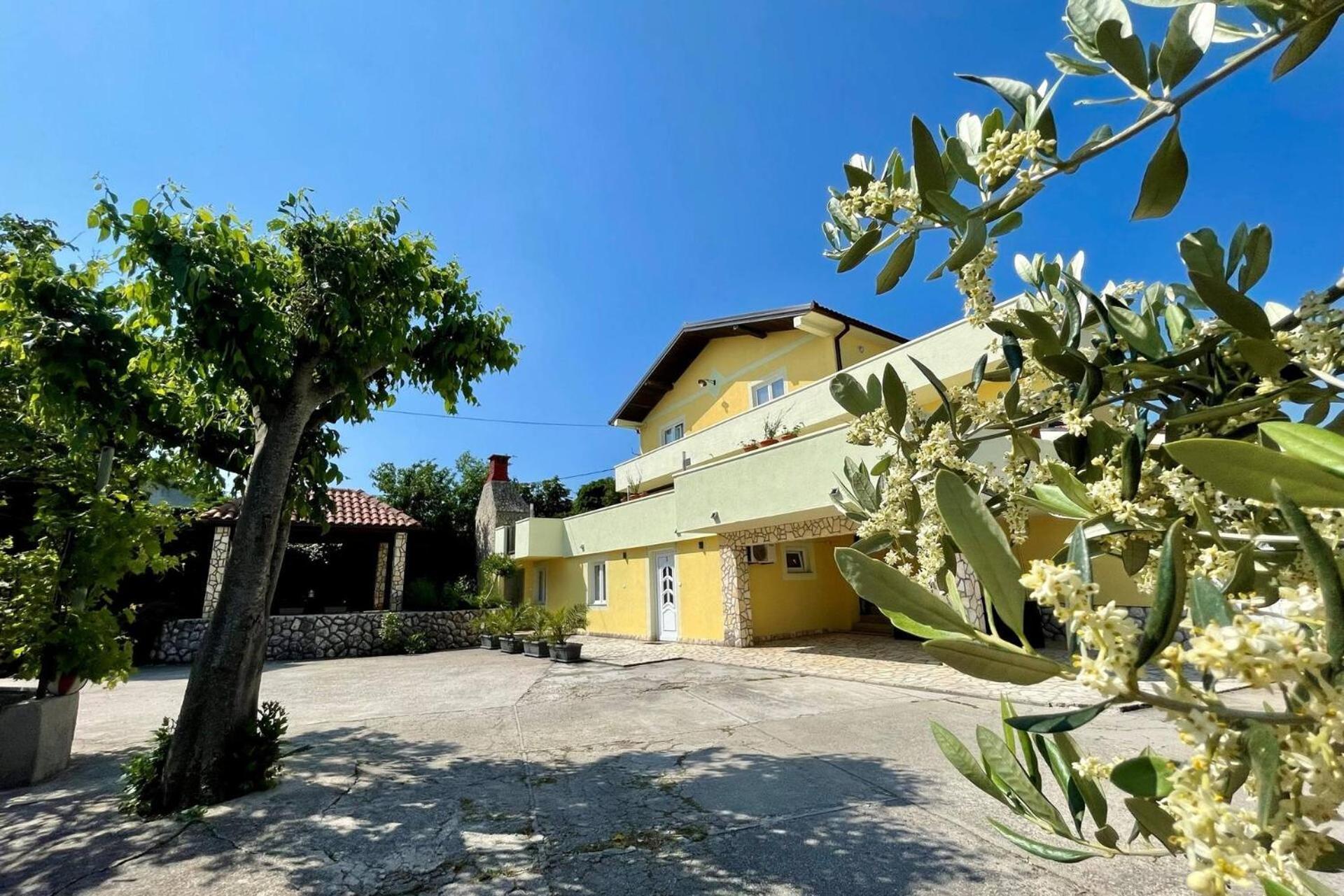 Top Apartments Šilo Eksteriør bilde